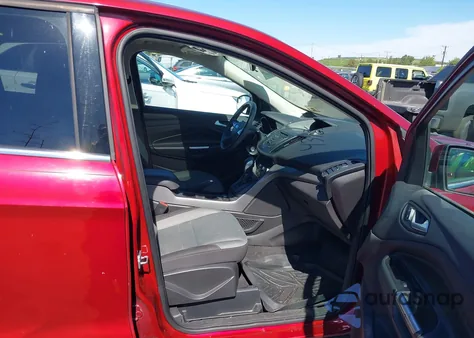 2015 Ford Escape Se z USA, uszkodzony, nr VIN 1FMCU9GX5FUC73022